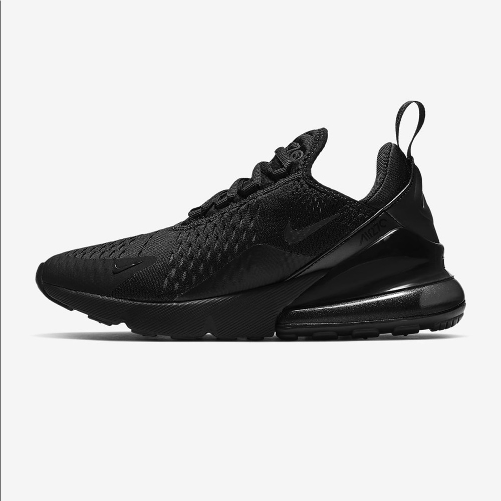 Nike Air Max 270 - black on black - Brand New